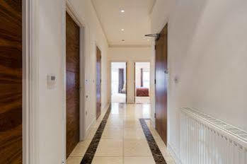Courtyard & Penthouse Londres